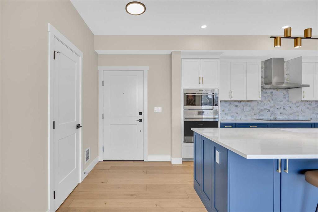 Picture for 409, 15 Cougar Ridge Landing SW