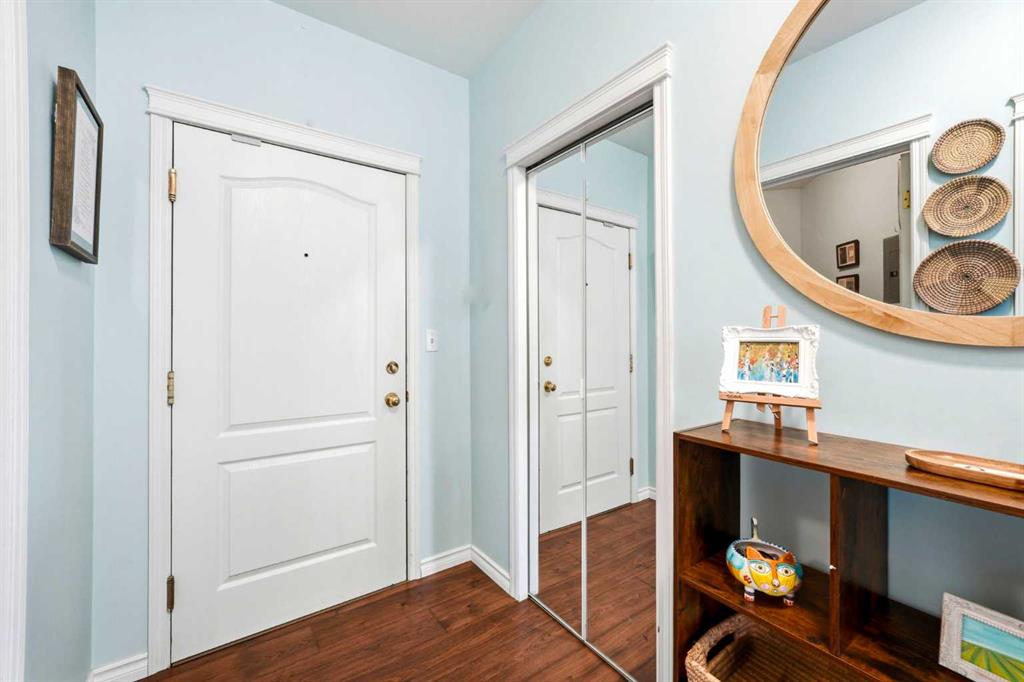 Picture for 207, 60 Promenade Way SE