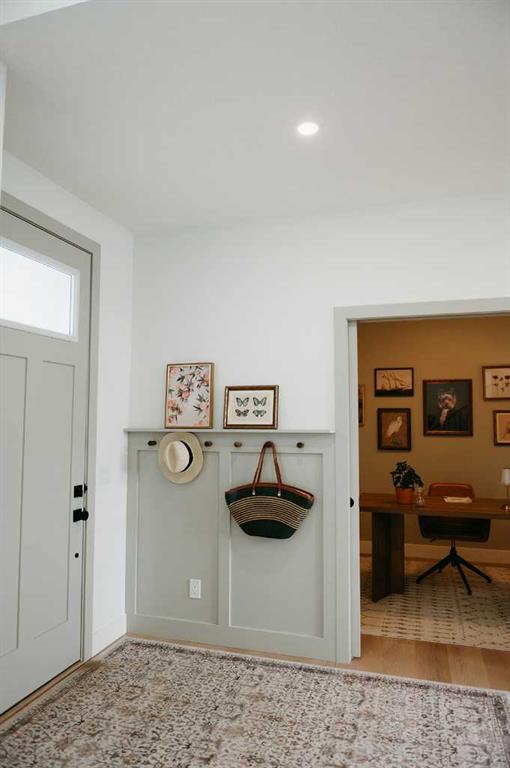 Picture for 807 Lakewood Circle 