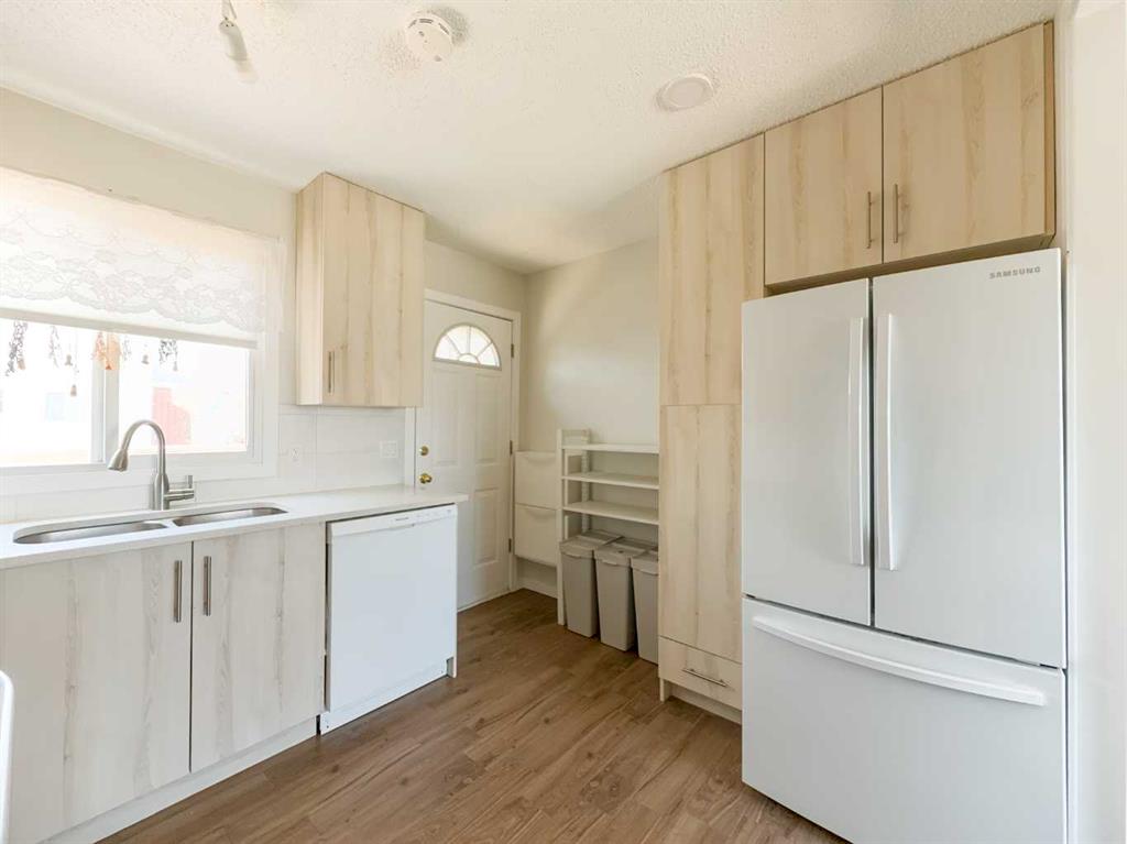 Picture for 1105 53 Street SE