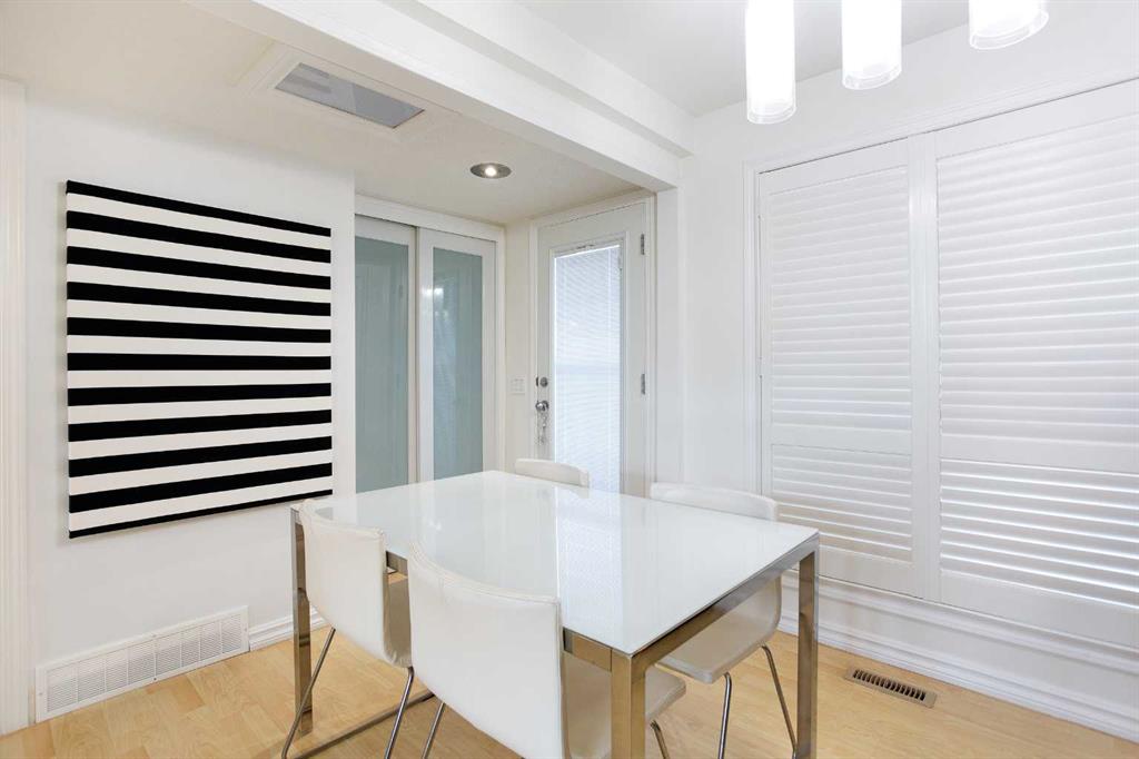 Picture for 354 Brae Glen Road SW