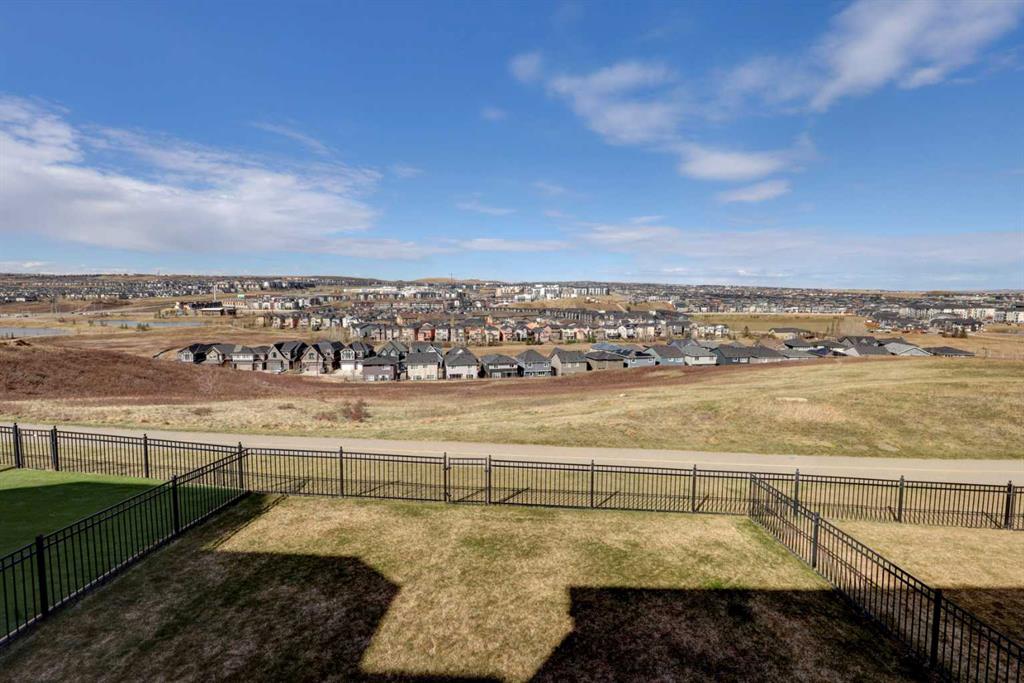 Picture for 83 Evansridge View NW