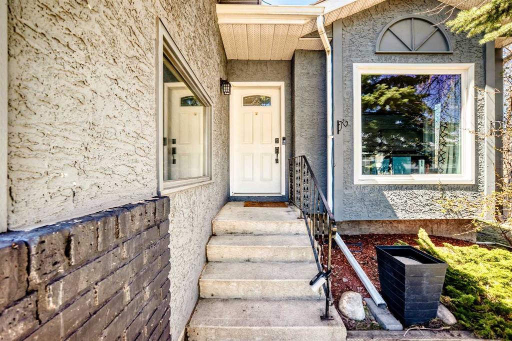 Picture for 127 Mckerrell Way SE