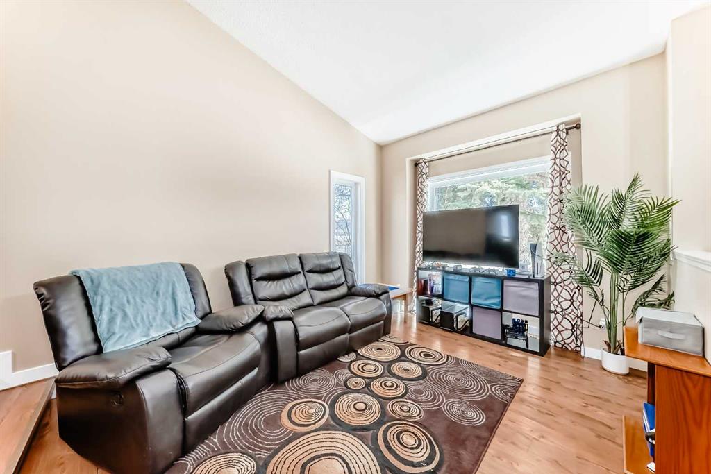 Picture for 127 Mckerrell Way SE