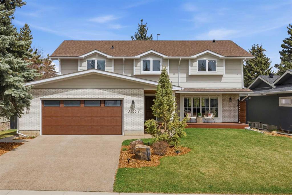 Picture for 2107 Lake Bonavista Drive SE