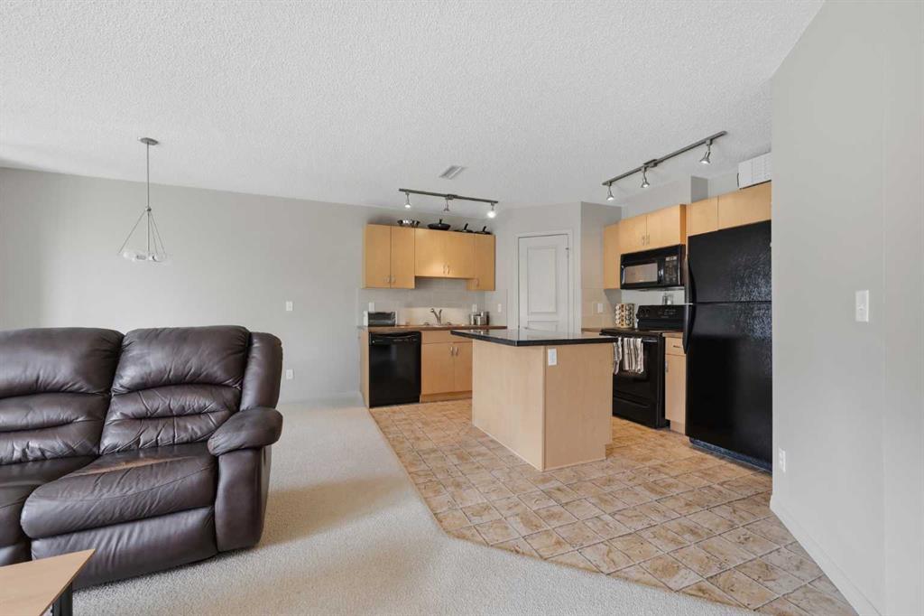 Picture for 18 Auburn Bay Common SE