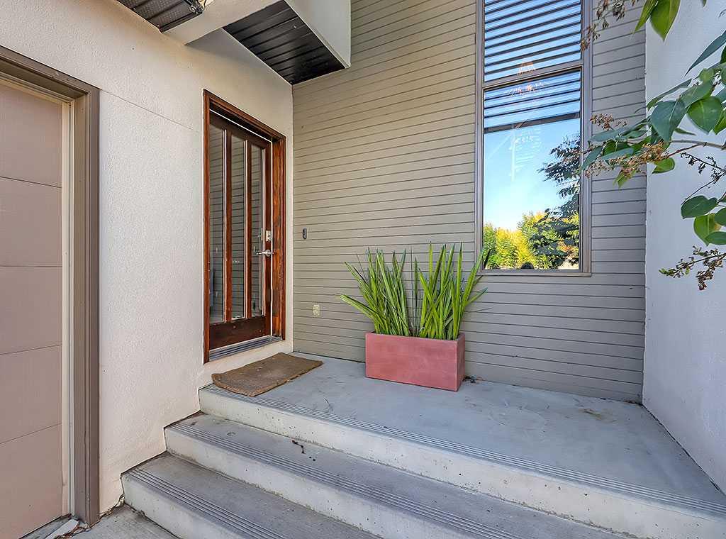 Picture for 471 Rodeo Ridge 