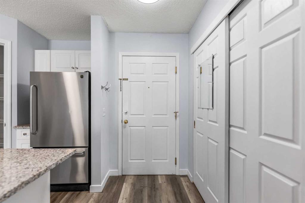 Picture for 410, 290 Shawville Way SE