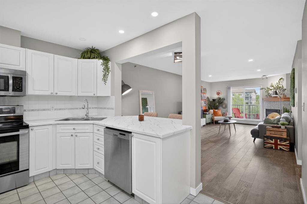 Picture for 305, 1415 17 Street SE