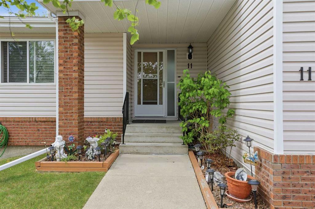 Picture for 11 Macewan Park Heights NW
