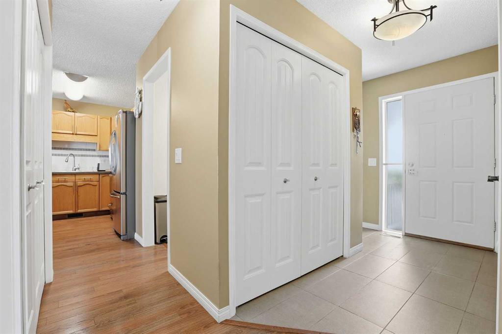 Picture for 11 Macewan Park Heights NW