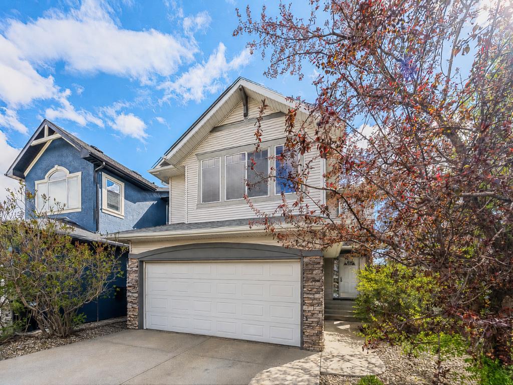 Picture for 143 Cougarstone Square SW