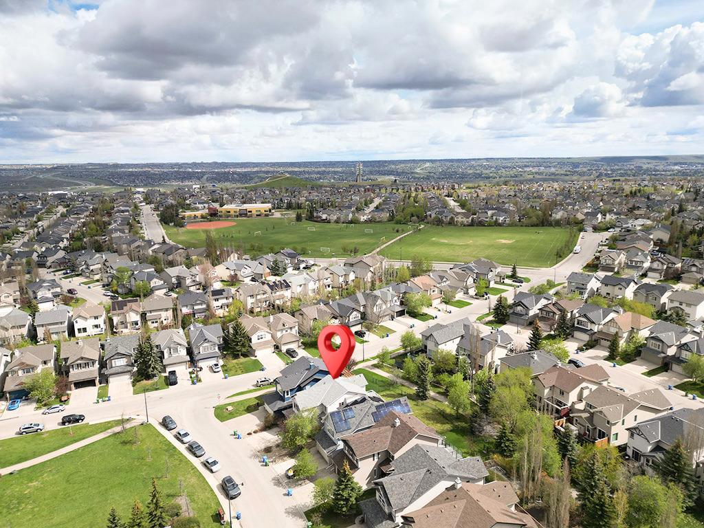 Picture for 143 Cougarstone Square SW