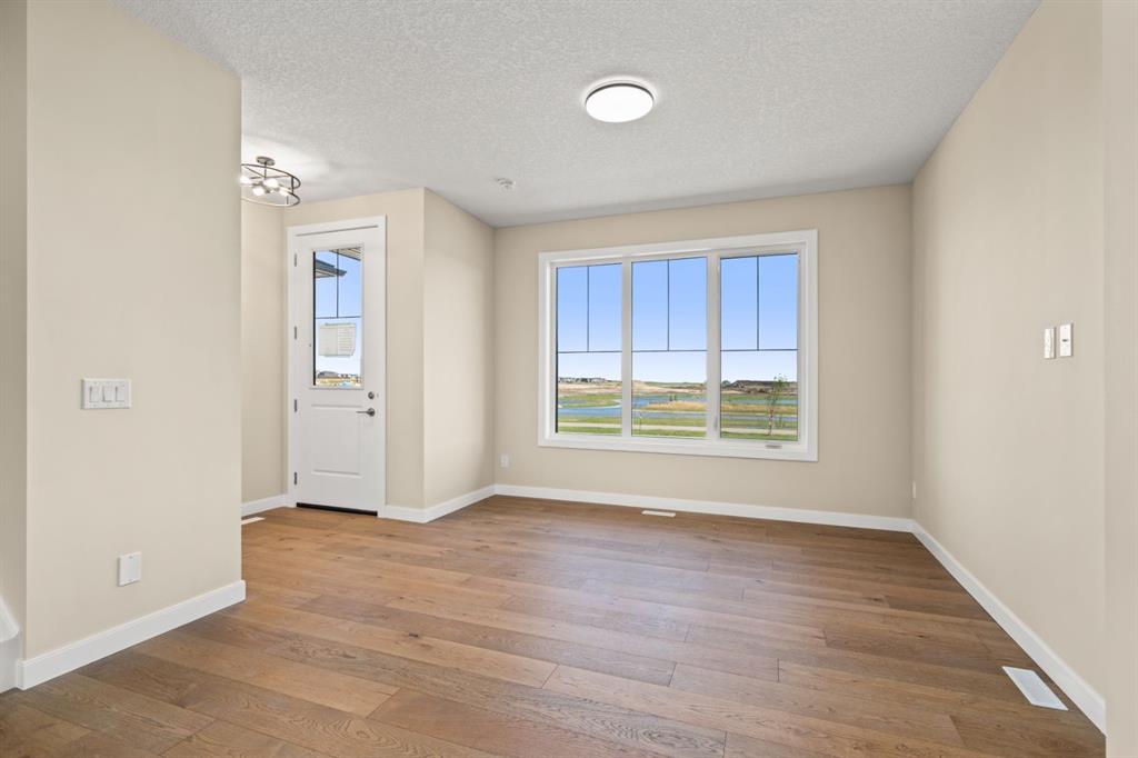 Picture for 640 Sora Boulevard SE