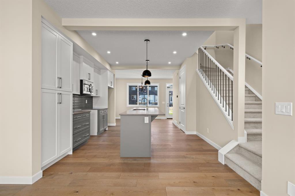 Picture for 640 Sora Boulevard SE