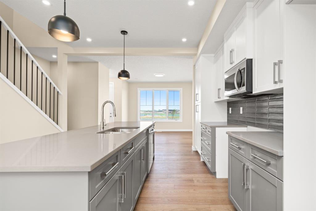 Picture for 640 Sora Boulevard SE