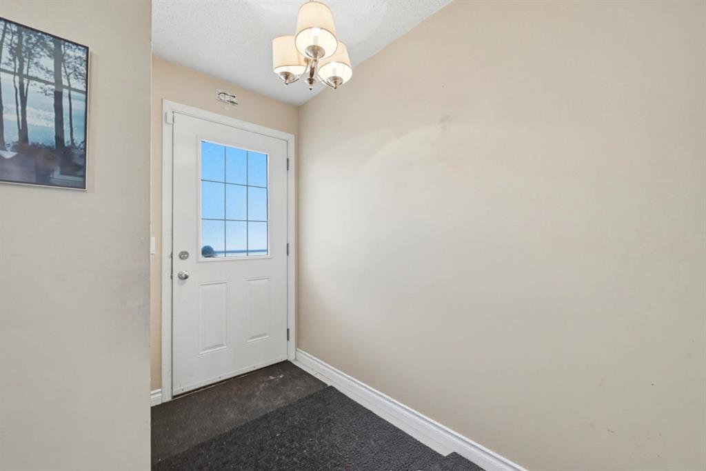Picture for 46 Falconer Terrace NE