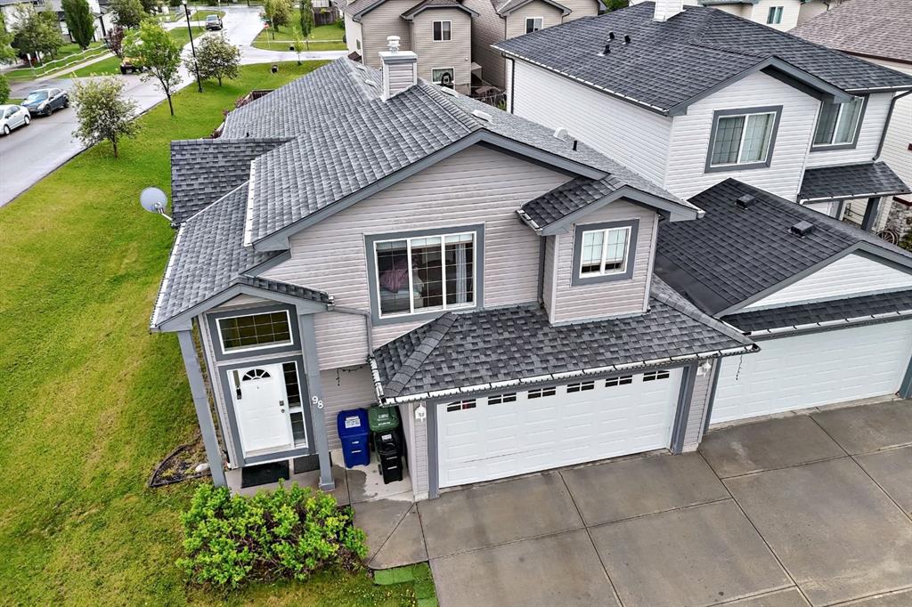 Picture for 98 Canoe Square SW