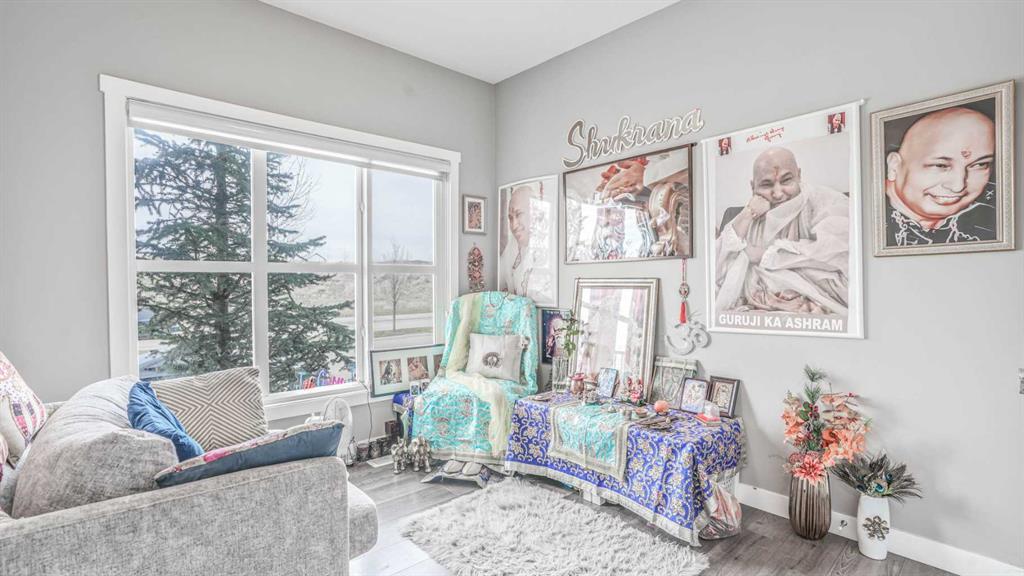 Picture for 435 Savanna Boulevard NE