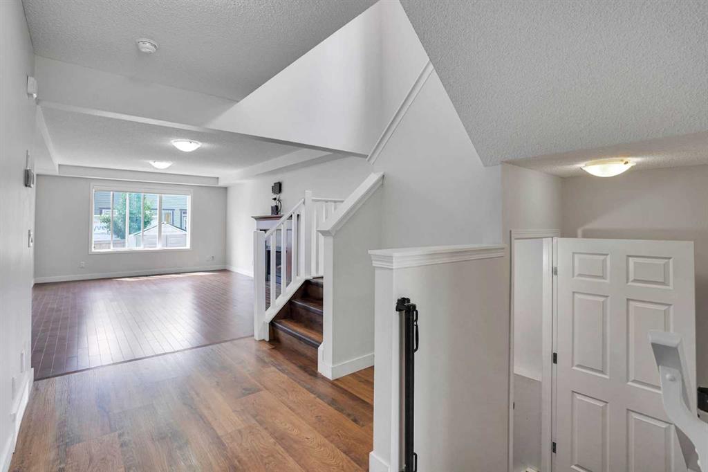 Picture for 209 Windford Park SW