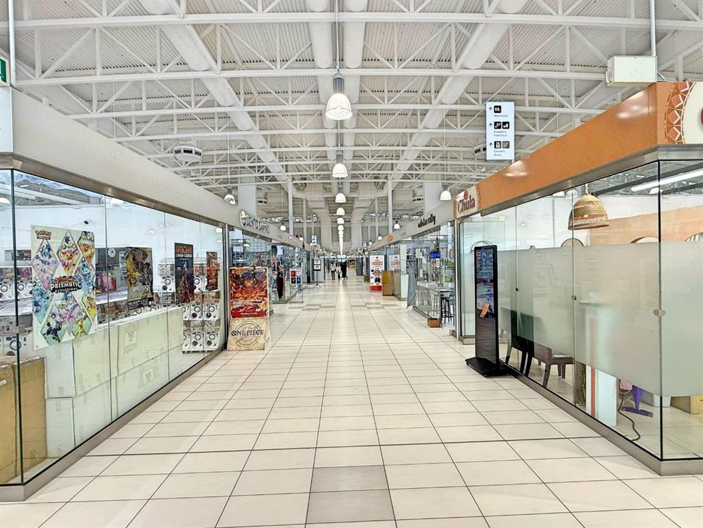 Picture for 311, 260300 Writing Creek Crescent 