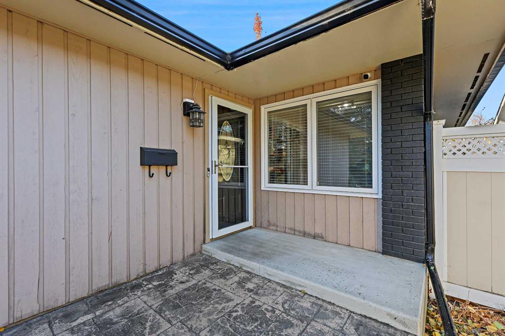 Picture for 875 Midridge Drive SE