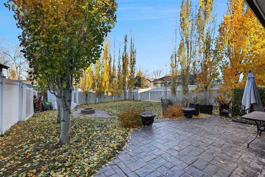 Picture for 875 Midridge Drive SE