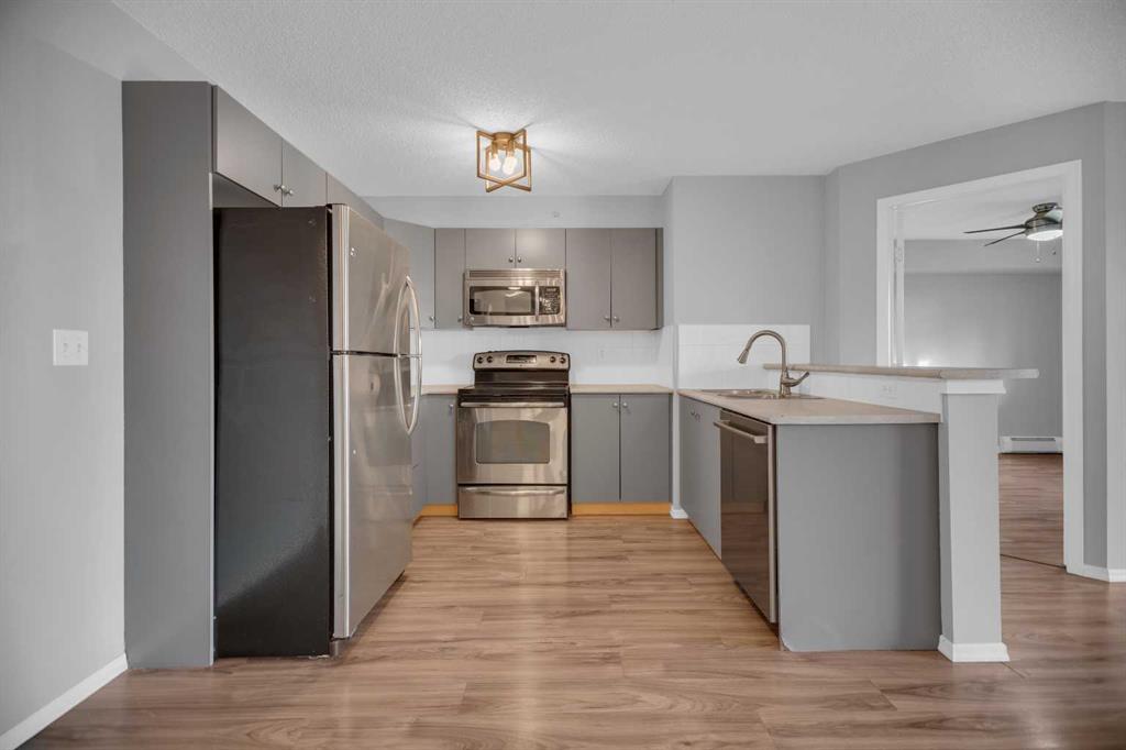 Picture for 1307, 16969 24 Street SW