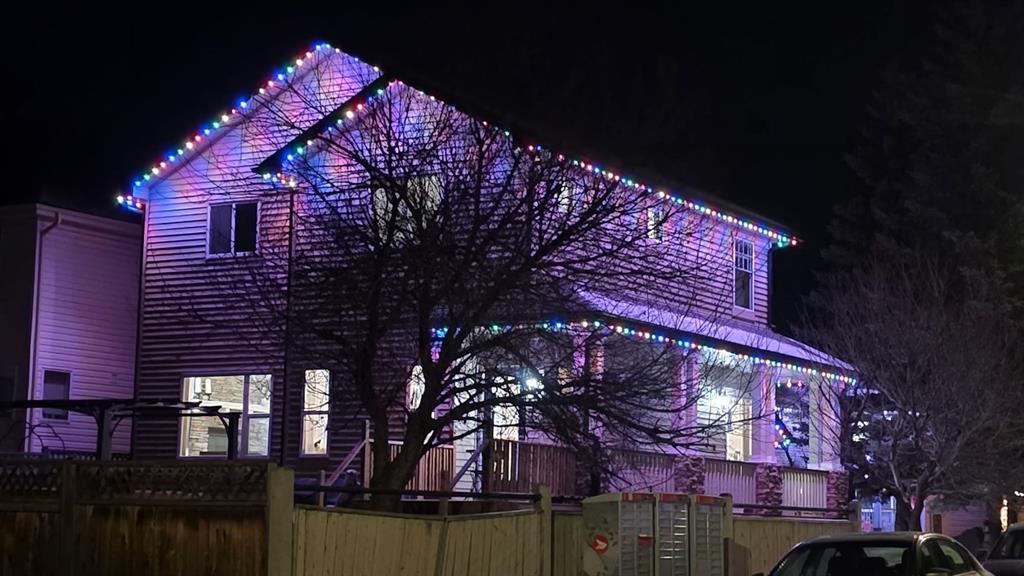 Picture for 133 Chaparral Common SE