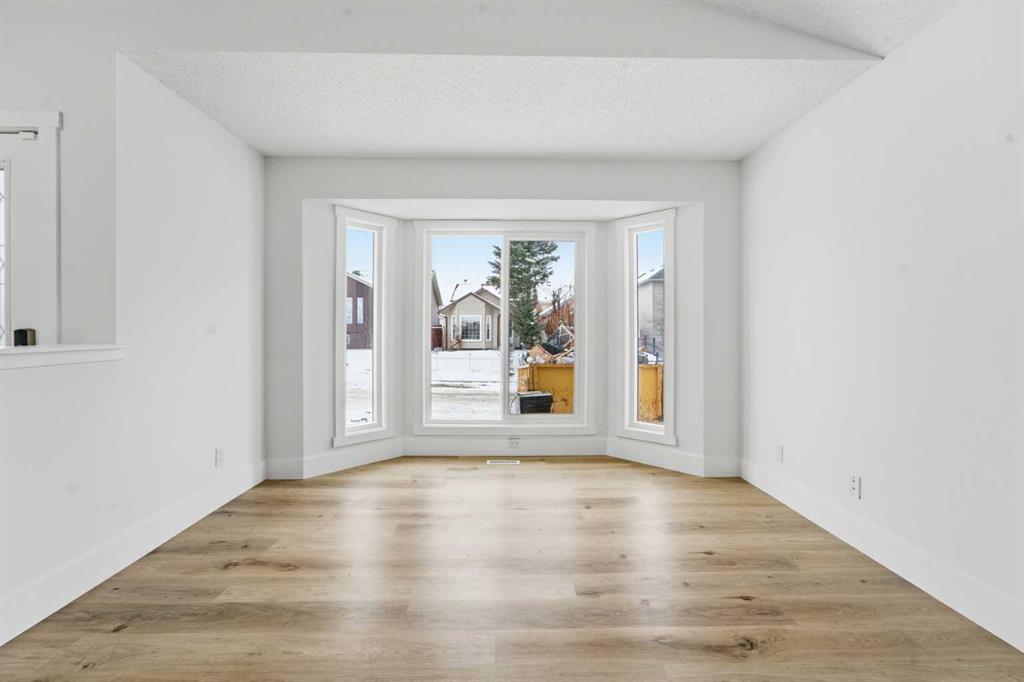 Picture for 79 Martinview Crescent NE