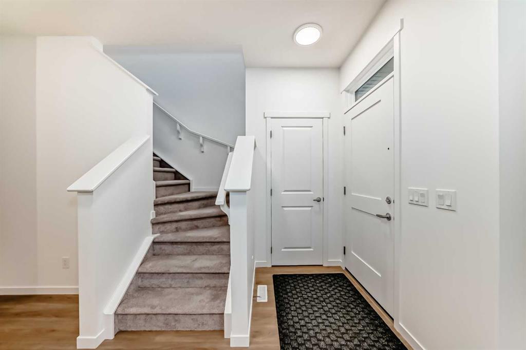 Picture for 1032 Mahogany Boulevard SE