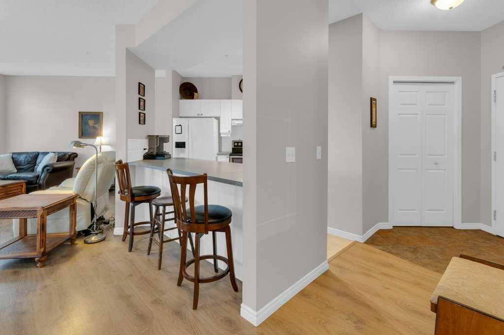 Picture for 139, 5201 Dalhousie Drive NW