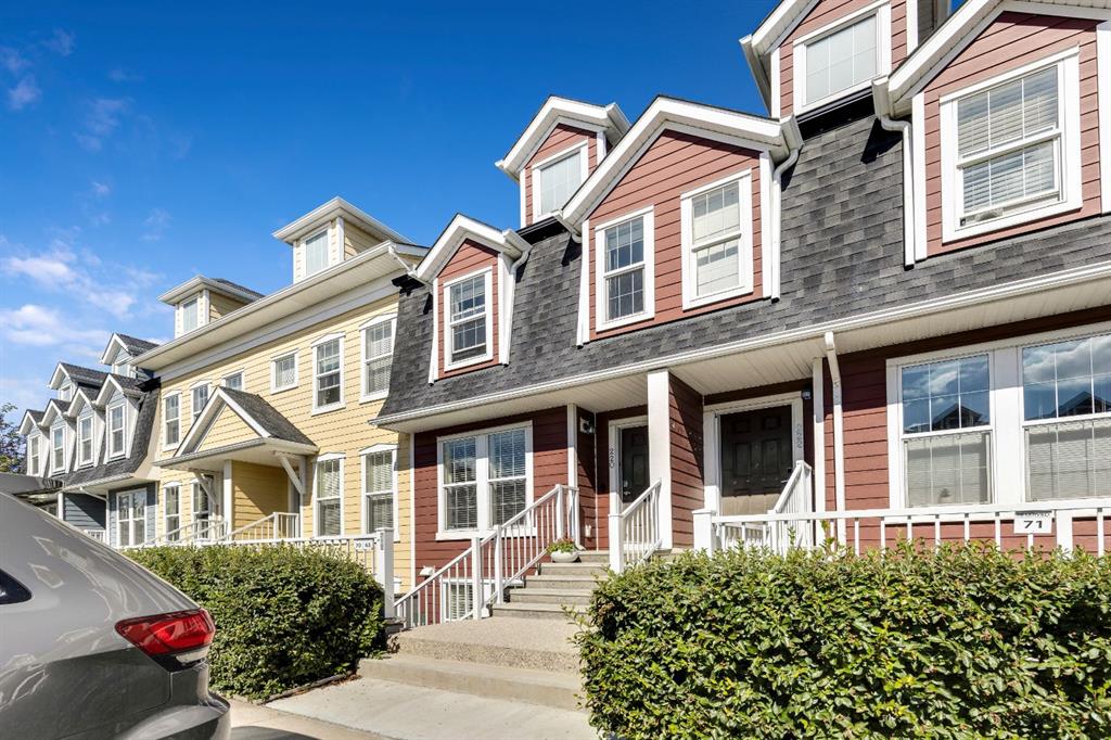 Picture for 220 Mckenzie Towne Close SE