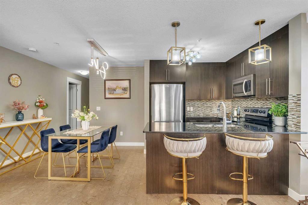 Picture for 4209, 155 Skyview Ranch Way NE