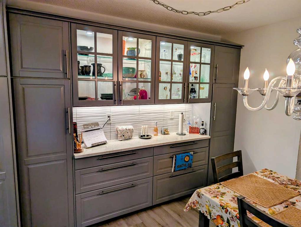 Picture for 340, 1001 13 Avenue SW