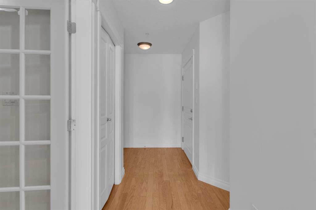 Picture for 510, 1718 14 Avenue NW