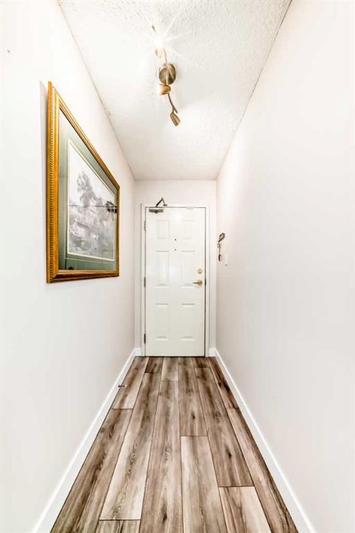 Picture for 902, 9800 Horton Road SW