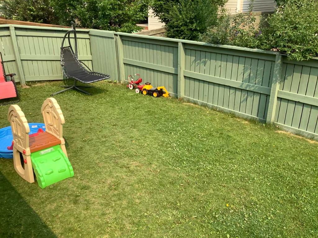 Picture for 91 Royal Elm Way NW