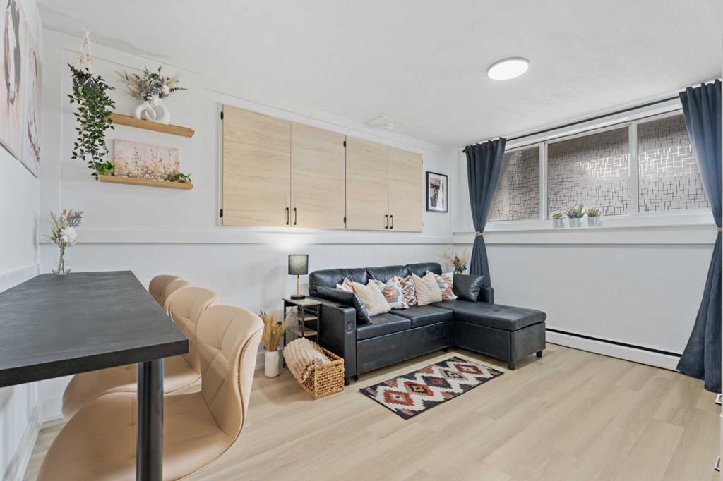 Picture for 2, 1530 26 Avenue SW