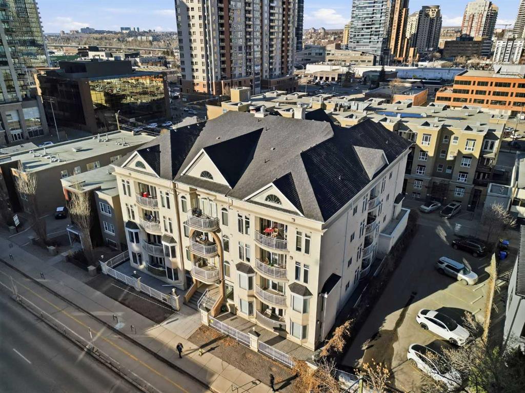 Picture for 207, 1026 12 Avenue SW