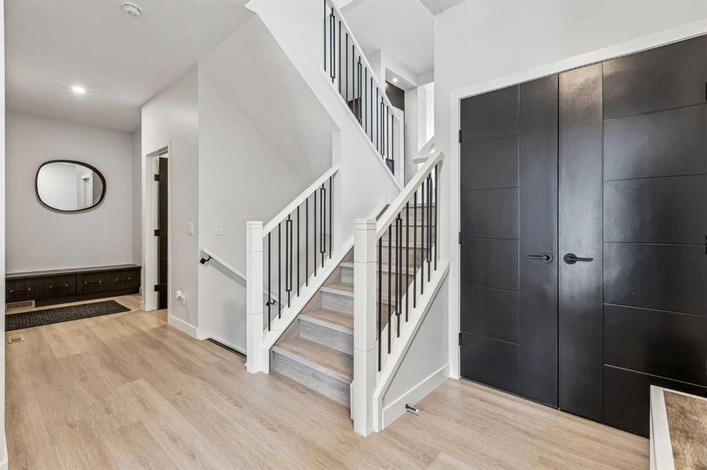 Picture for 123 Mitchell Way NW