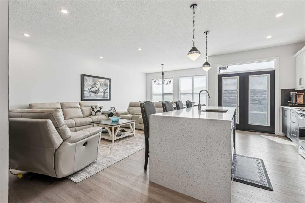 Picture for 123 Mitchell Way NW