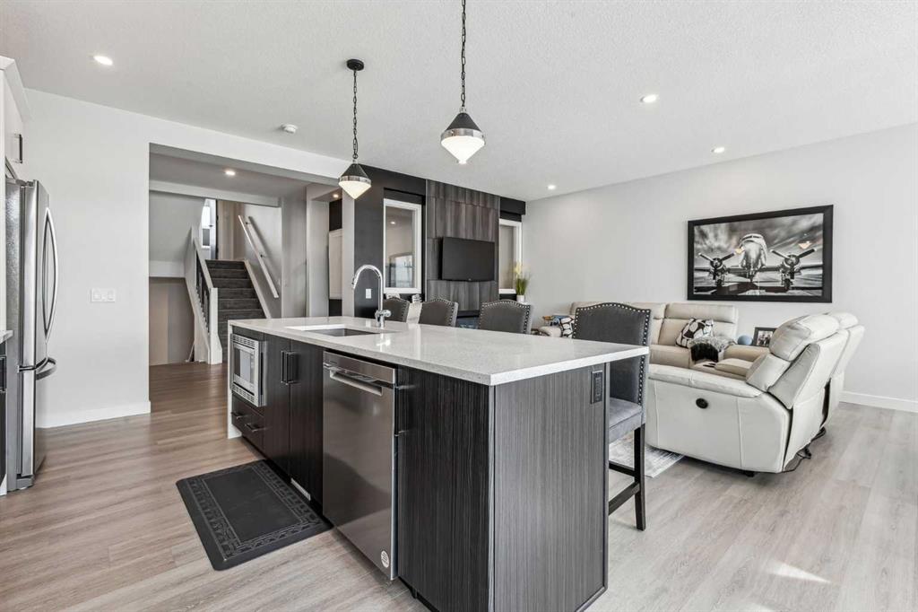 Picture for 123 Mitchell Way NW