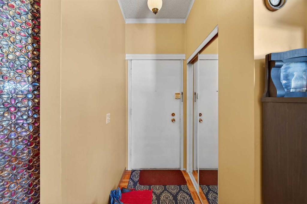 Picture for 3509 49 Street SW