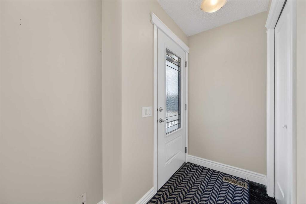 Picture for 132 Erin Grove Close SE