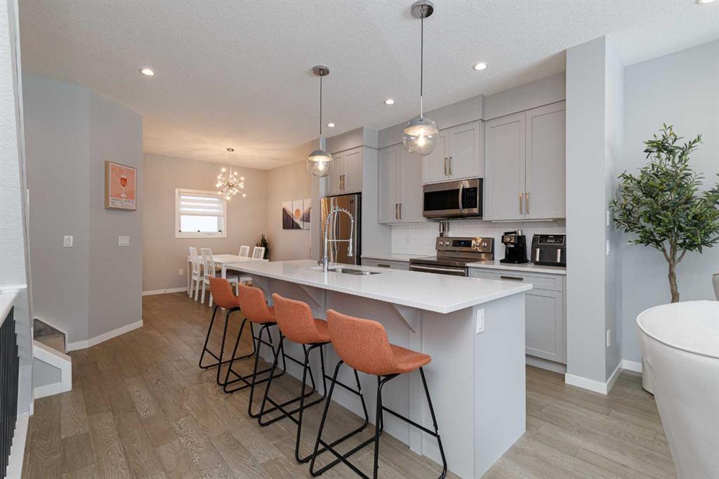 Picture for 3304 2 Street NE