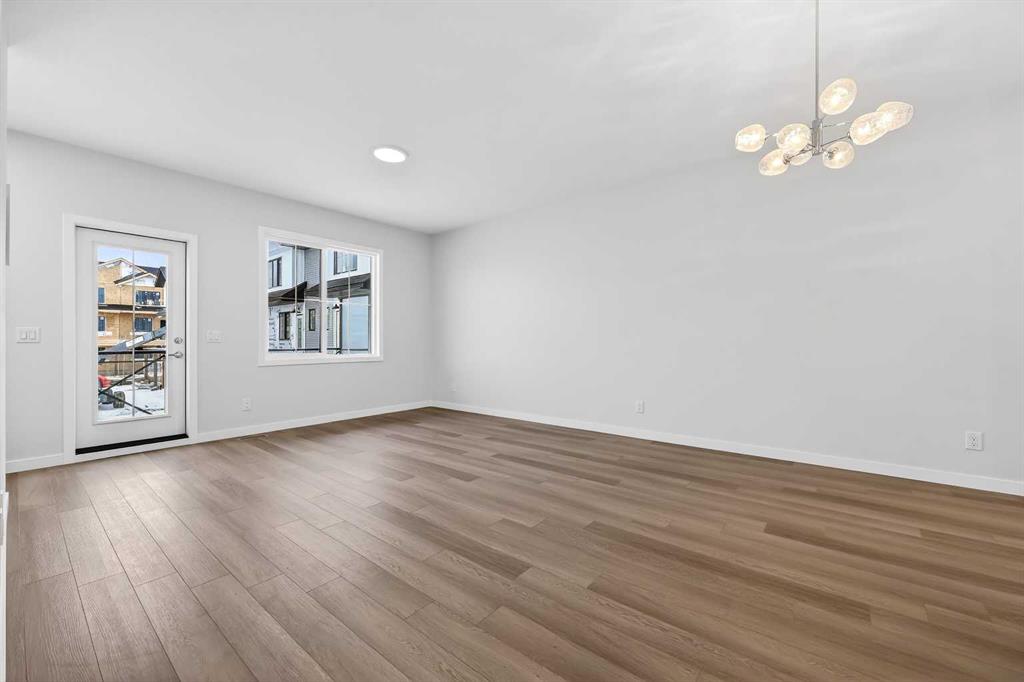 Picture for 10 Hotchkiss Parade SE