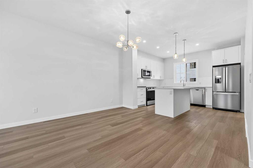 Picture for 10 Hotchkiss Parade SE