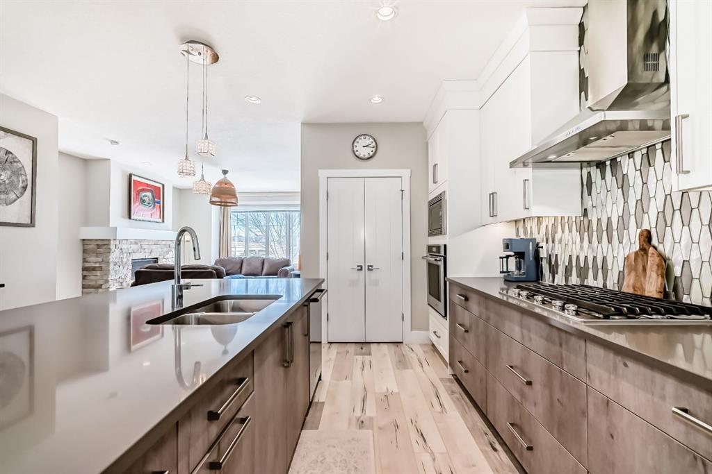 Picture for 68 Mahogany Gardens SE