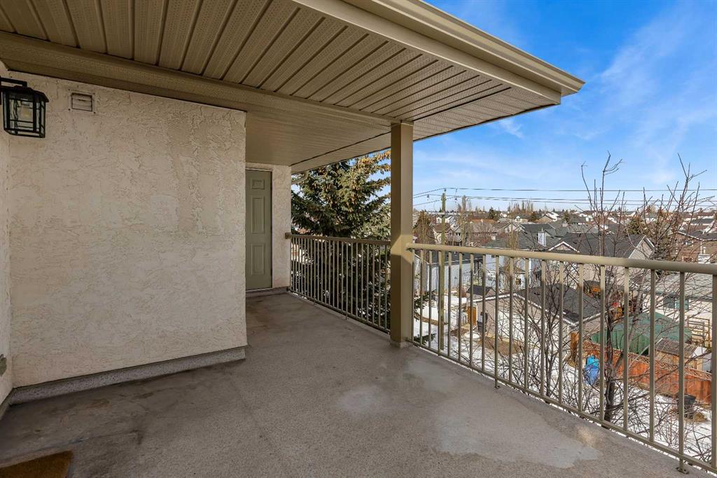 Picture for 2302, 20 Harvest Rose Park NE